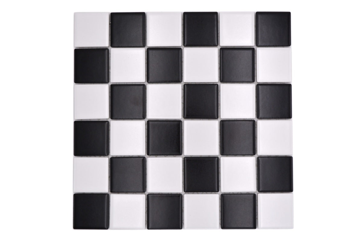 Chequered Black and White Matt Mosaic Tile HUH CD 200