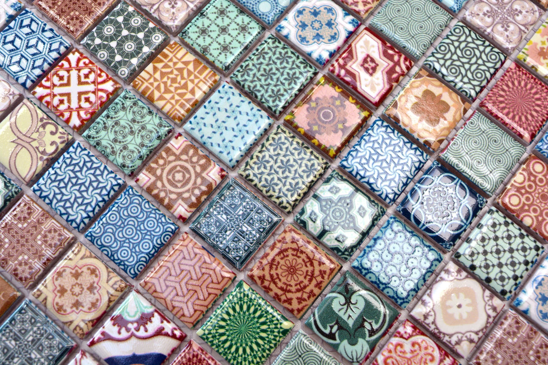 Retro Mix Mosaic Tile HUH CG RETRO