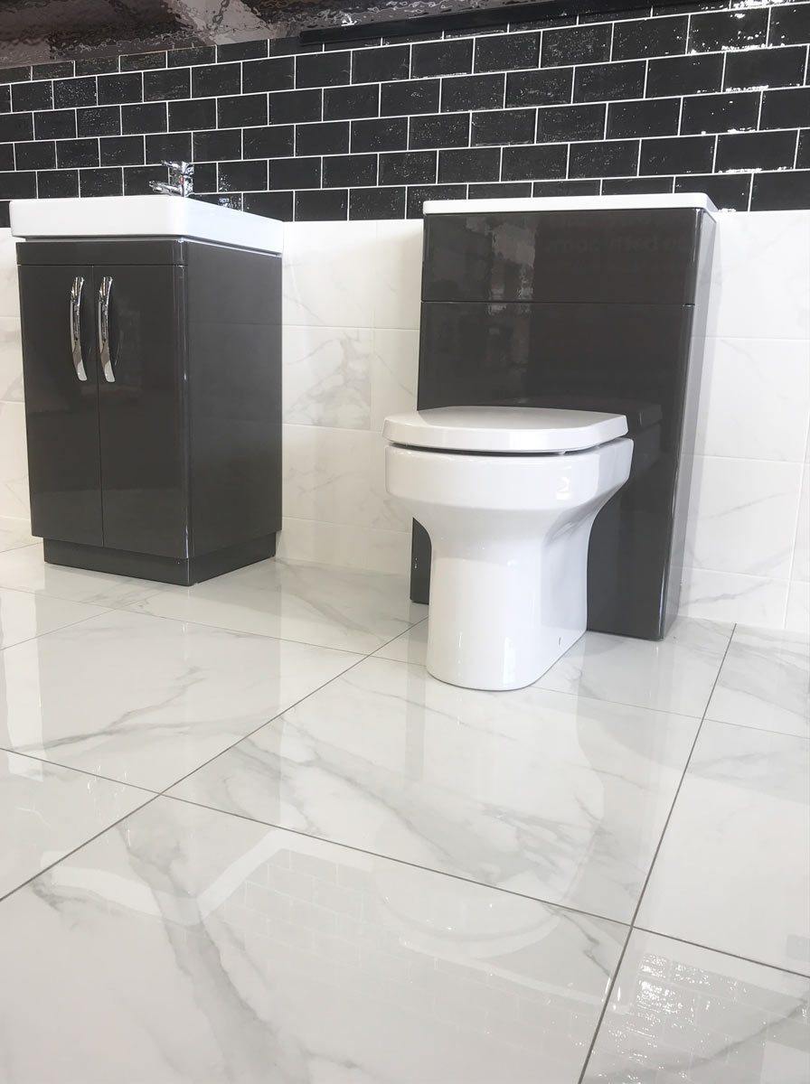 Statuary Mercury Polished Marble Wall and Floor Tile (60 x 60cm) https://tile.co.uk/products/60x60cm-statuario-mercury-marble-porcelain-tile