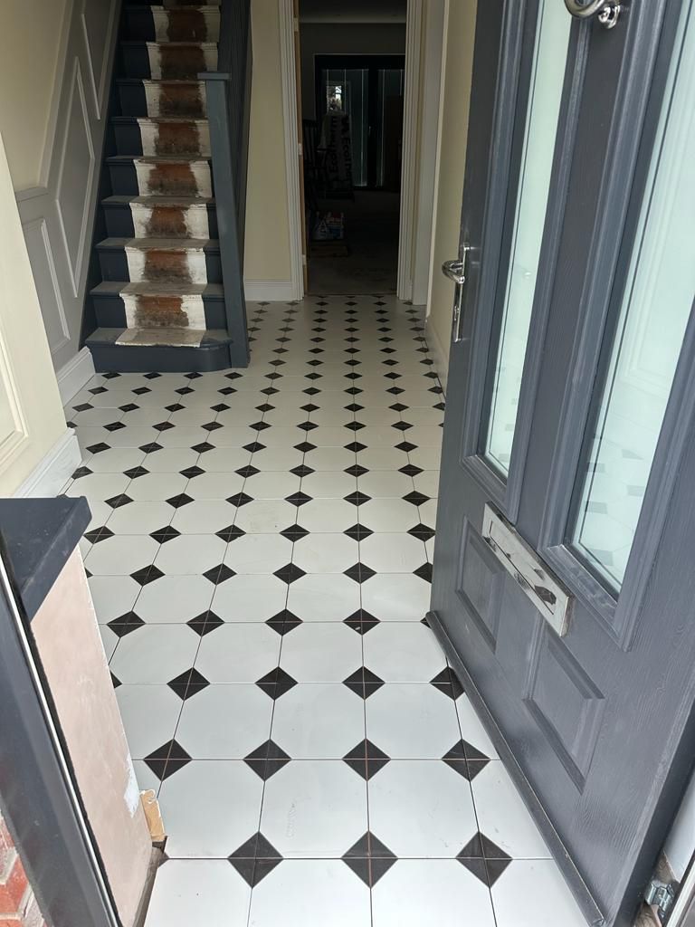 Black and White Traditional Diamond Pattern Ceramic Wall and Floor Tile TilesDecor