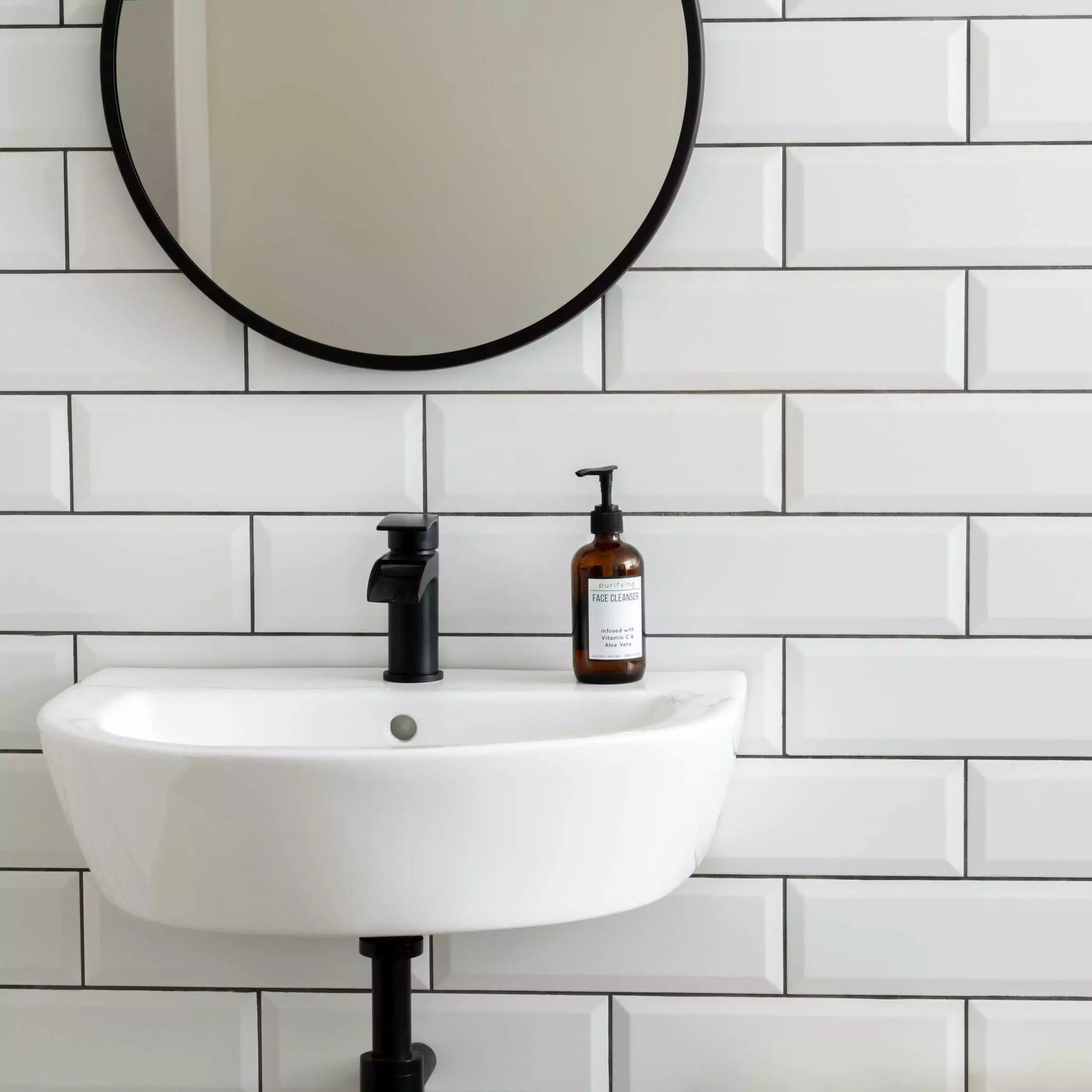 White Gloss Bevelled Metro Subway Ceramic Wall 100x300mm Tile TilesDecor