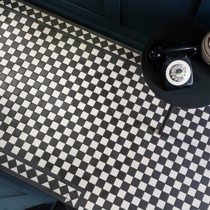 Victorian Black and White Border Tile wf 41055