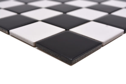 Chequered Black and White Matt Mosaic Tile HUH CD 200