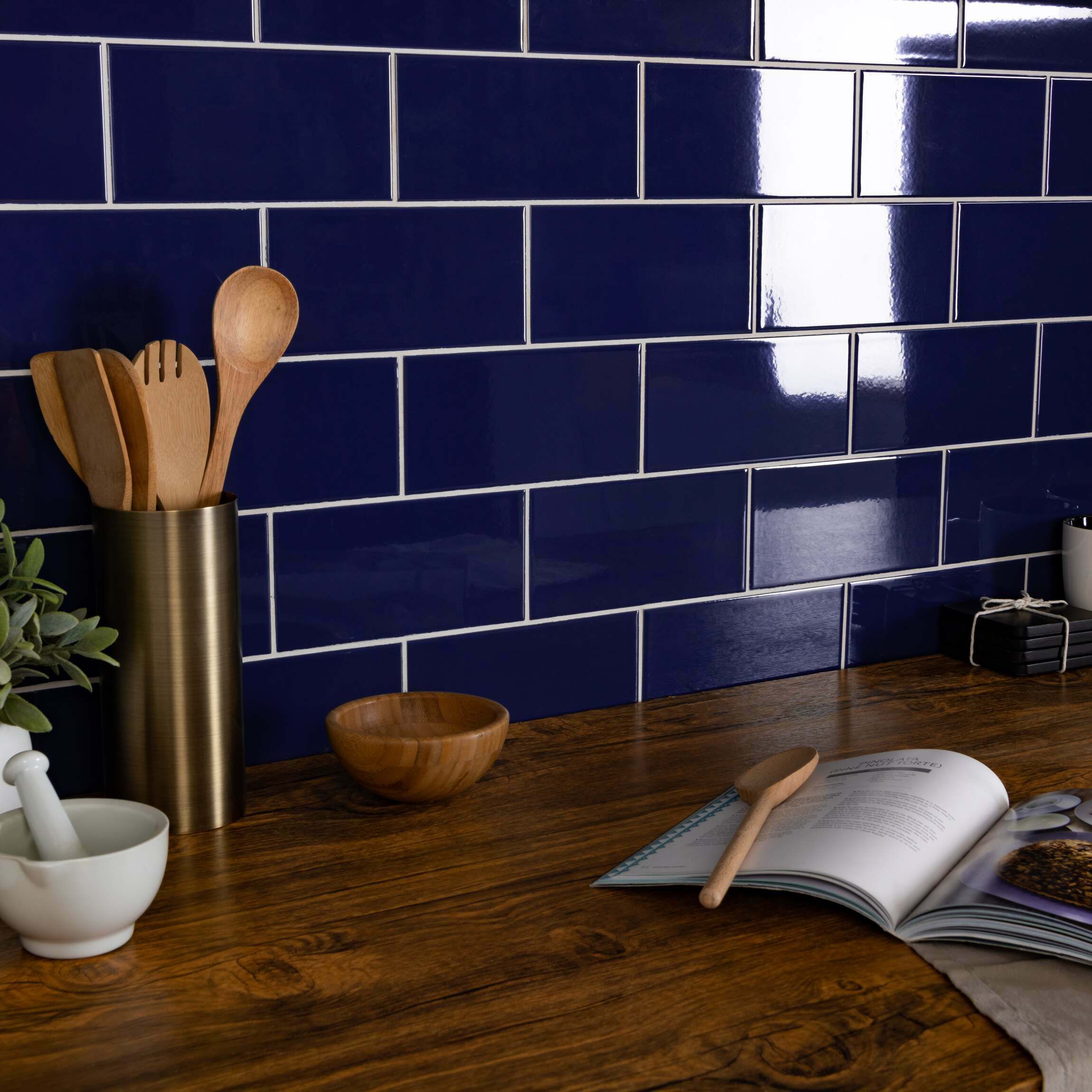 Dark Blue Gloss Metro Tile 10x20cm wf 44303