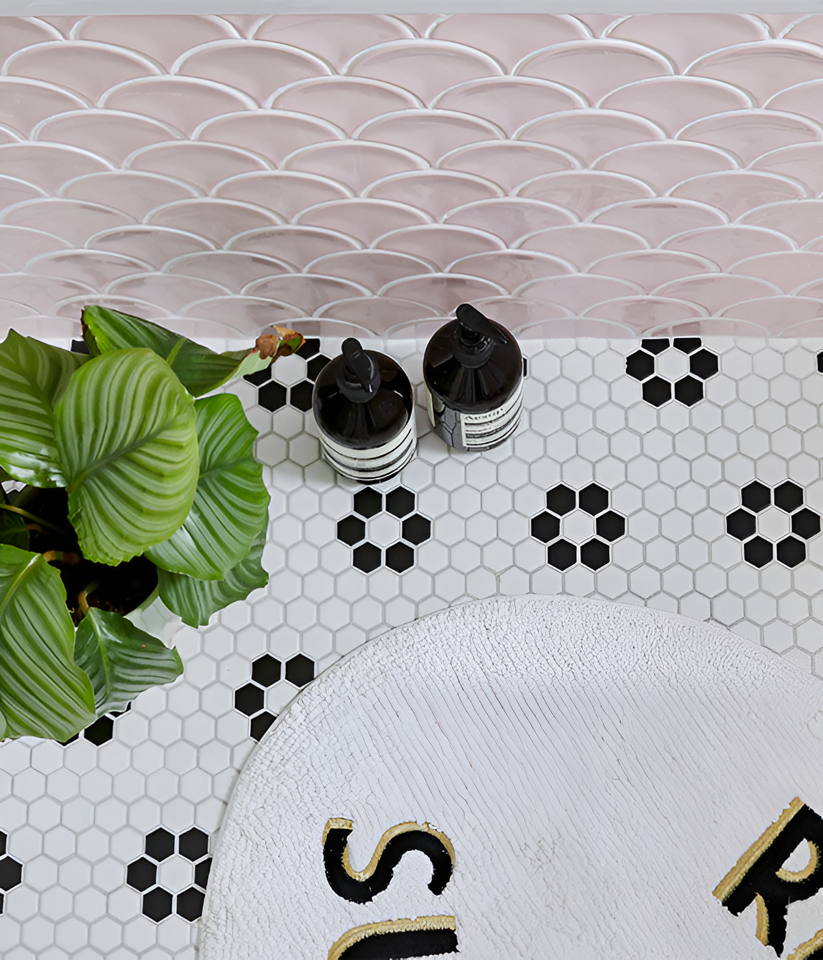 Mono Hex Daisy TilesDecor AXEL hx030